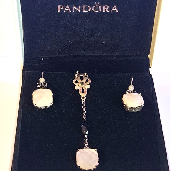 PANDORA Sincerity Sterling Silver Mother of Pearl Onyx Necklace & Earrings Set - Picture 2 of 9